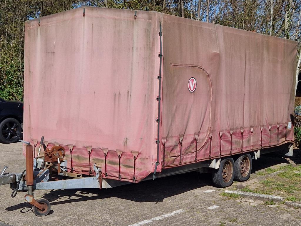 hapert gesloten(d.m.v zeil)kanteltrailer/autoambulance bj'93, Auto diversen, Aanhangers en Bagagewagens, Ophalen of Verzenden