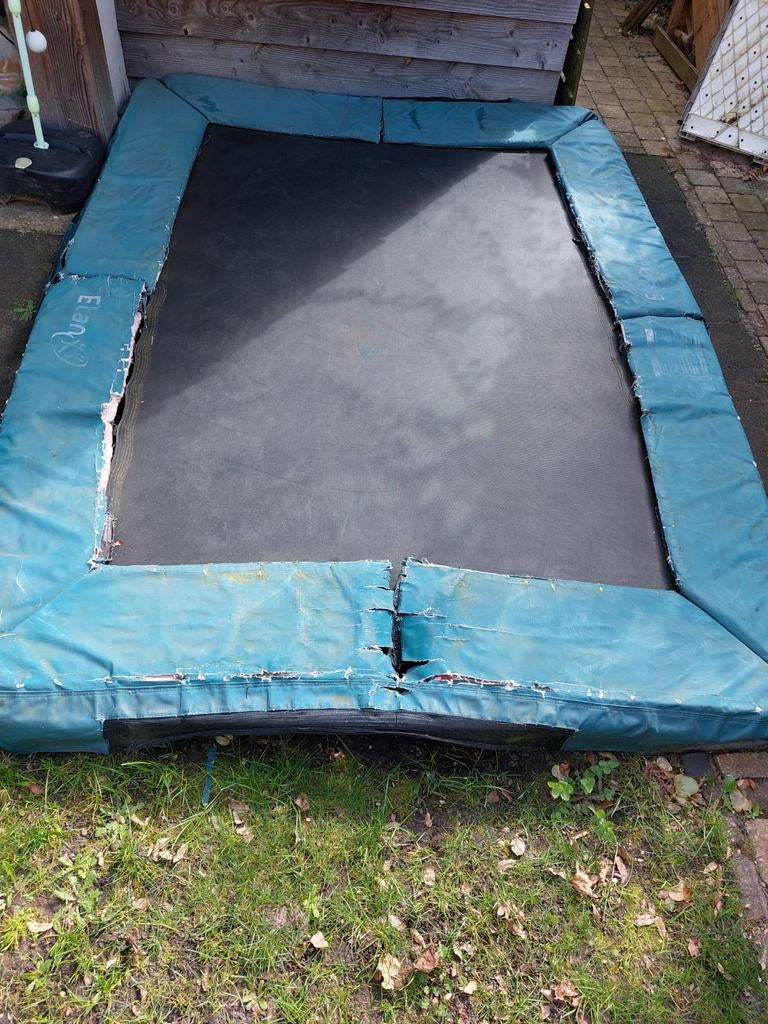 Inground Trampoline Etan 2.80-2.10 framemaat, Ophalen
