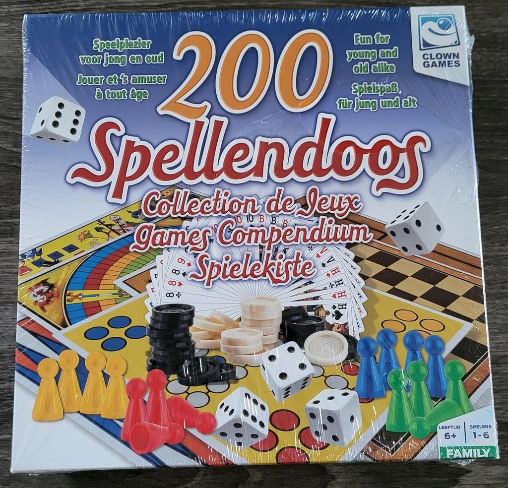 200 Spellendoos - Clown Games - Nieuw in folie, Vijf spelers of meer, Ophalen of Verzenden, Nieuw, Clown Games