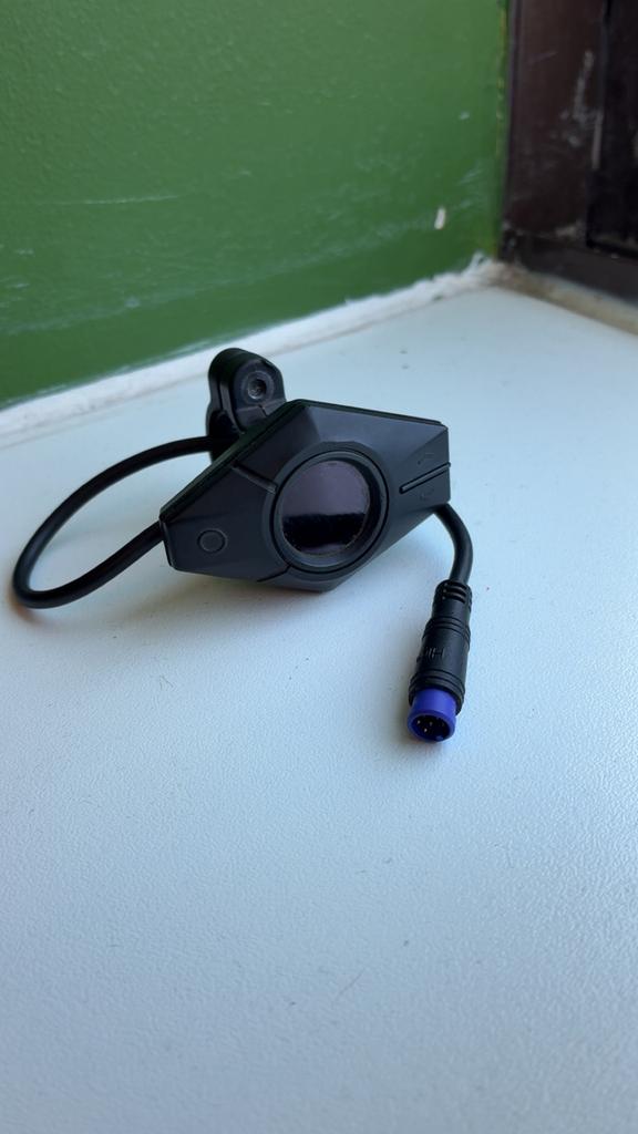 Super 73 dislpay, Fietsen en Brommers, Fietsonderdelen, Verzenden, Zo goed als nieuw, Overige typen