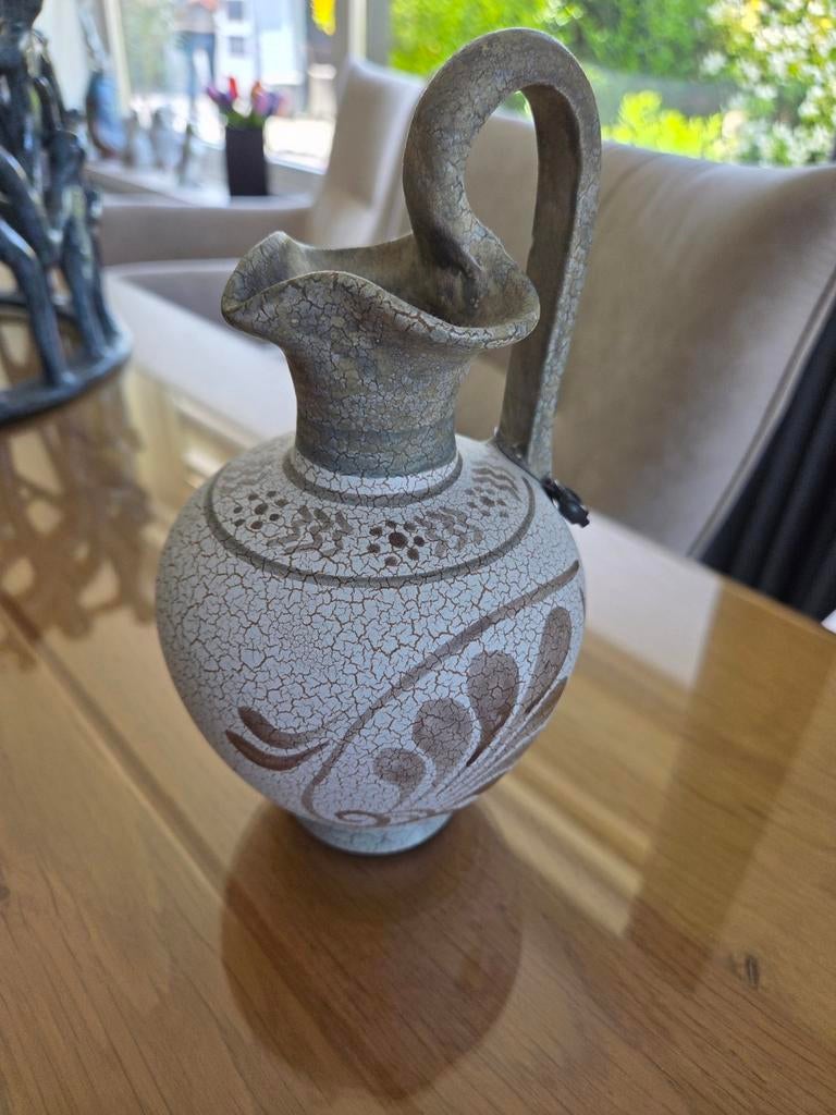 Grieks handgemaakt aardewerk museum kopie, Ophalen