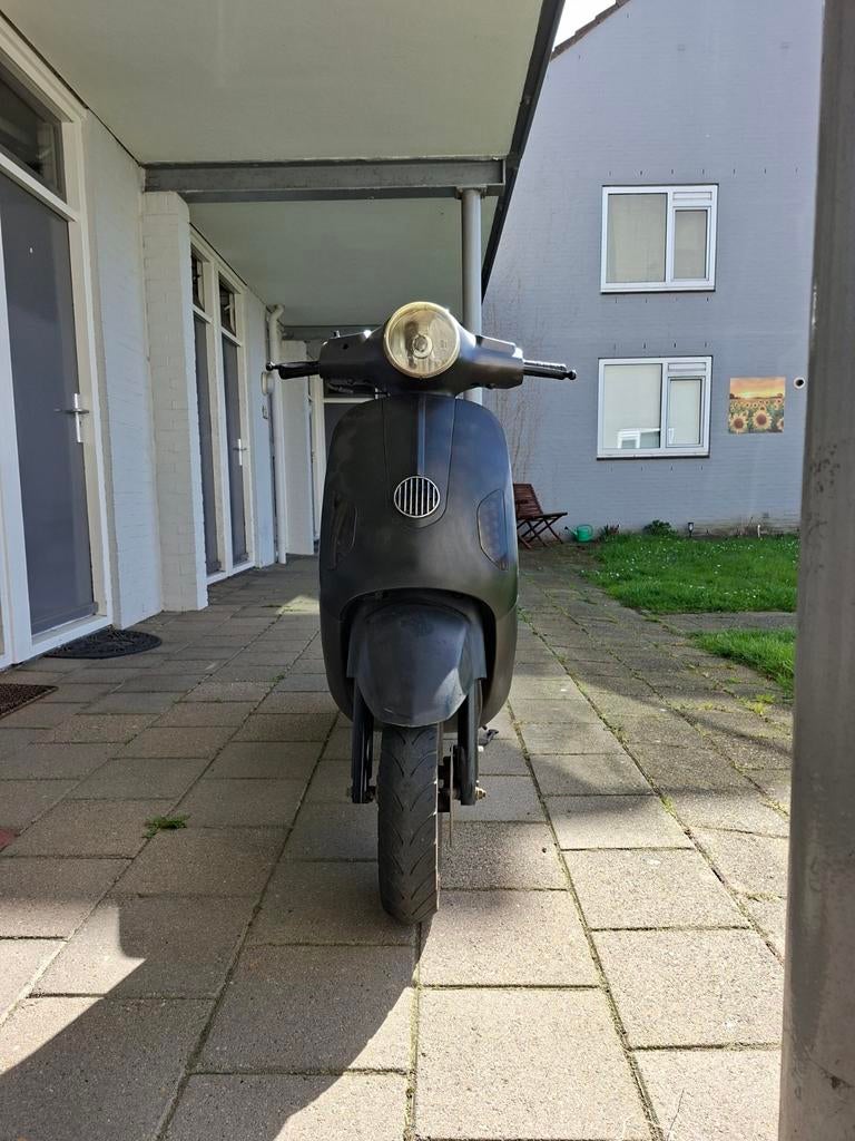 Capri CL 50 4T bromscooter, Fietsen en Brommers, Scooters | Overige merken, Ophalen, Gebruikt, Maximaal 45 km/u, Benzine