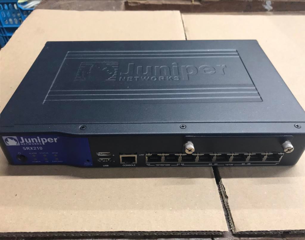 Juniper SRX210 Services Gateway Router, Ophalen of Verzenden, Gebruikt, Router