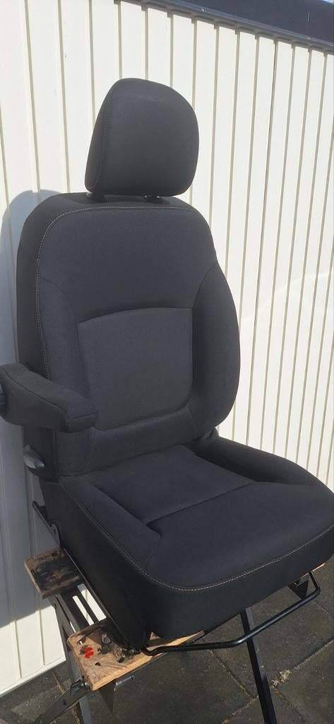 Bestuurders stoel Renault Trafic Vivaro Talento 2014 tm 2020, Auto-onderdelen, Interieur en Bekleding, Ophalen, Gebruikt, Renault