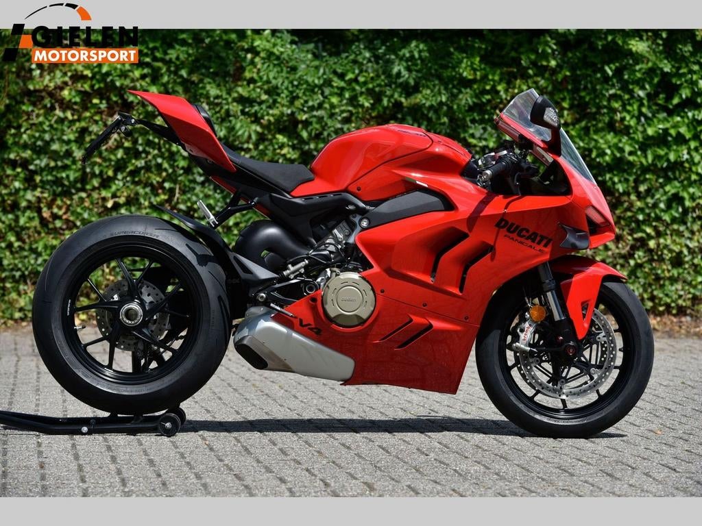 DUCATI PANIGALE V4 Fase 2 2020 6000 km, Motoren, DUCATI, 4 cilinders, Motorrijbewijs A, Bedrijf