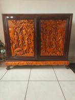 Mooie Aziatische kast met houtsnijwerk, Huis en Inrichting, Ophalen