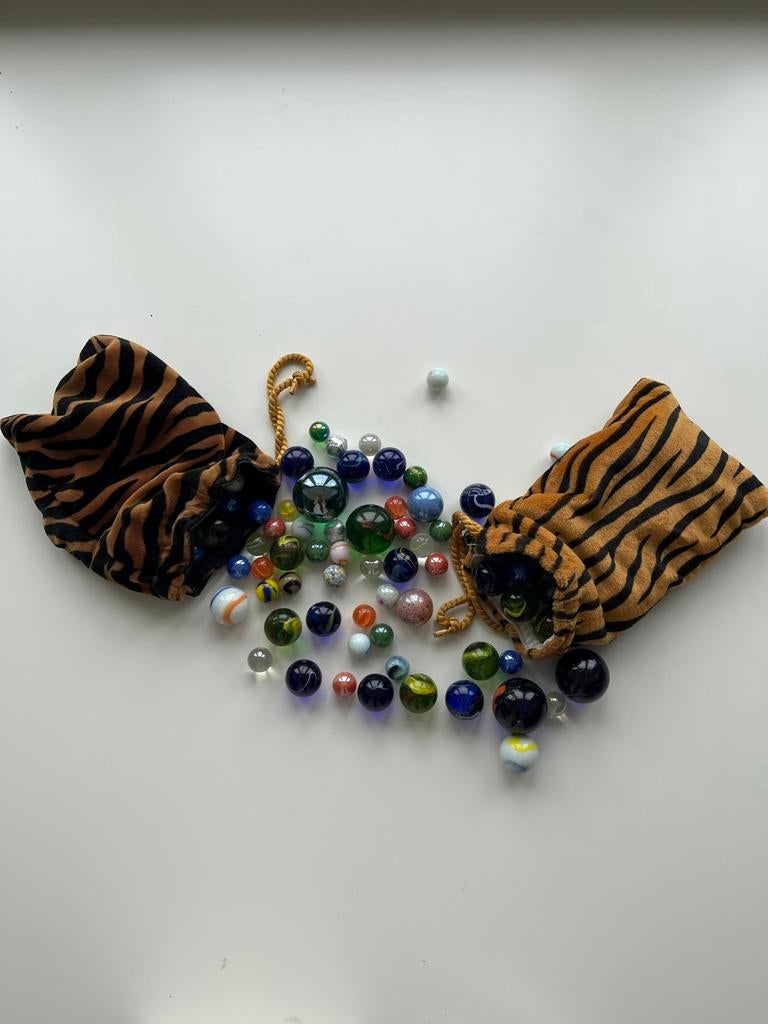 Grote collectie knikkers (+200 stuks) met zakjes, Ophalen, Zo goed als nieuw, Jongen of Meisje