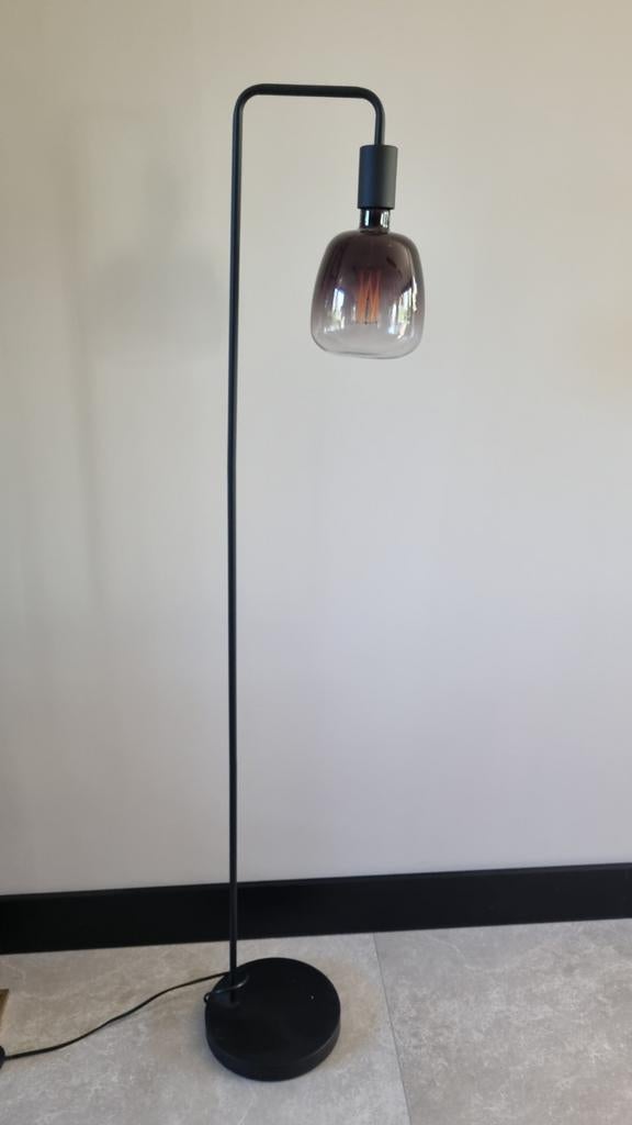 Staande lamp zwart rookglas, Ophalen, Zo goed als nieuw, 100 tot 150 cm