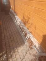 Aluminium ladder, Doe-het-zelf en Verbouw, Ladders en Trappen, Ophalen, Gebruikt, 4 meter of meer