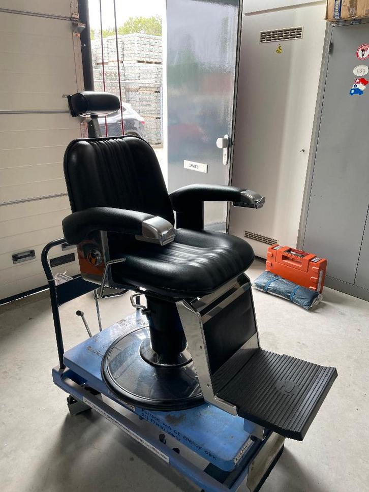 kappers - barbierstoel, Huis en Inrichting, Stoelen, Gebruikt, Eén, Zwart, Ophalen