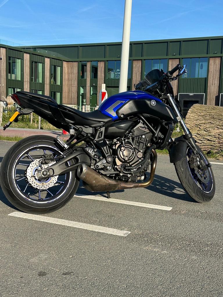 Mt07 2020 15xxx km uitlaat systeem (a2), Motoren, Motoren | Yamaha, 2 cilinders, Particulier, Naked bike