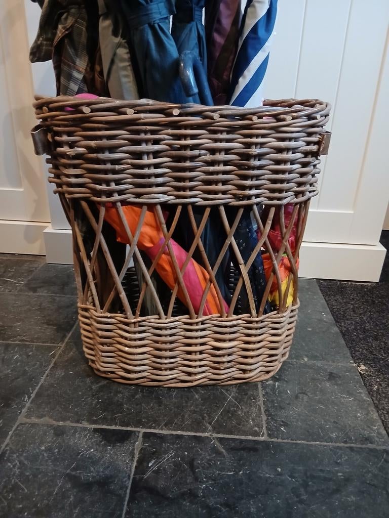 Mooie rieten paraplumand, Ophalen of Verzenden, Zo goed als nieuw