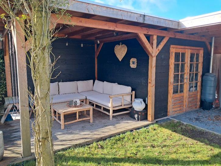 Schuur met overkapping(en), Tuin en Terras, Tuinhuizen, Gebruikt, Blokhut, Hout, 500 cm of meer, 200 tot 400 cm, Zonder ramen