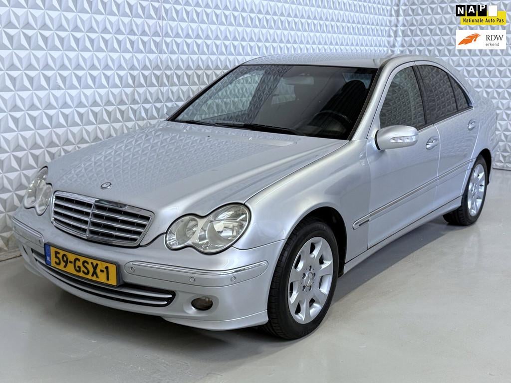 Mercedes-Benz C-klasse 200 K. Elegance Sedan AUTOMAAT (2008), Auto's, Mercedes-Benz, Automaat, Achterwielaandrijving, Gebruikt