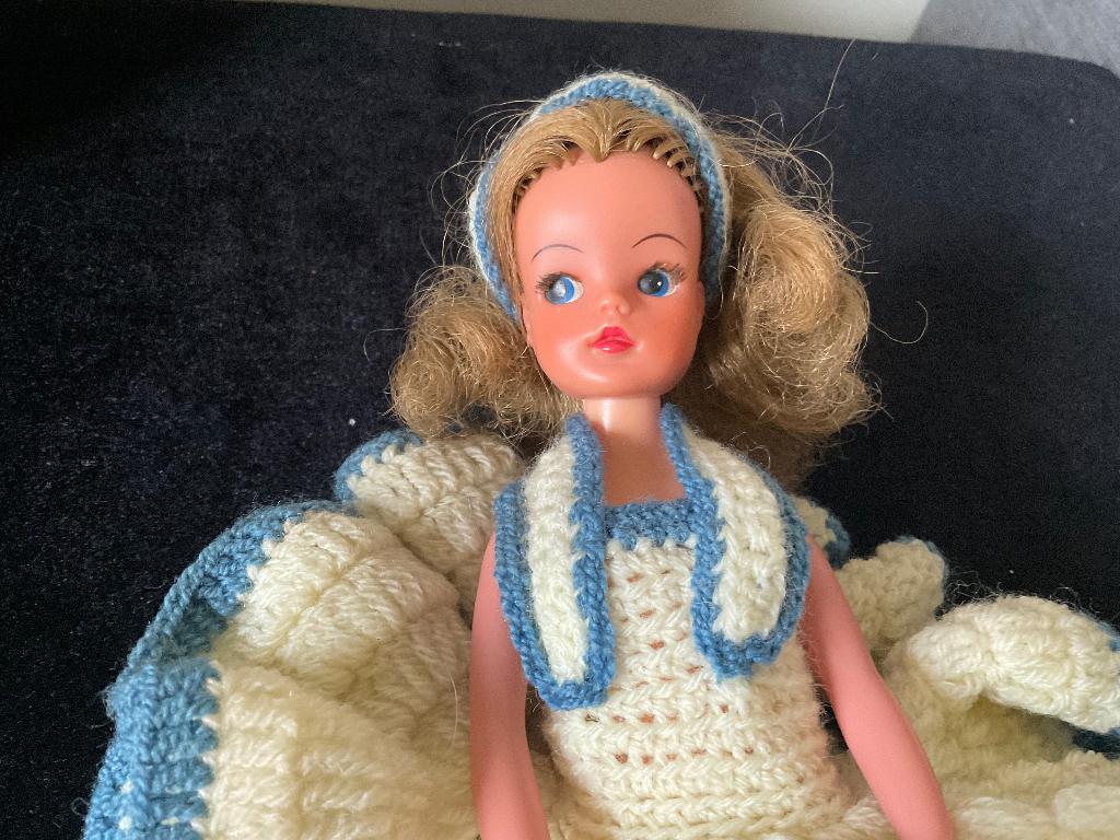 Oude Sindy pop, Verzamelen, Poppen, Gebruikt, Pop, Ophalen of Verzenden