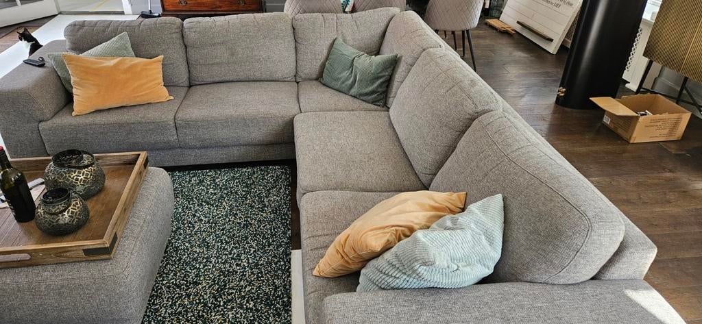 Confortabele hoekbank met hocker! Gratis moet weg!, Ophalen, Gebruikt, Stof, Modern