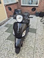 Mooie Sym Fiddle 3 Sport in zeer goede staat met carbon, Ophalen, Zo goed als nieuw, Benzine, Fiddle