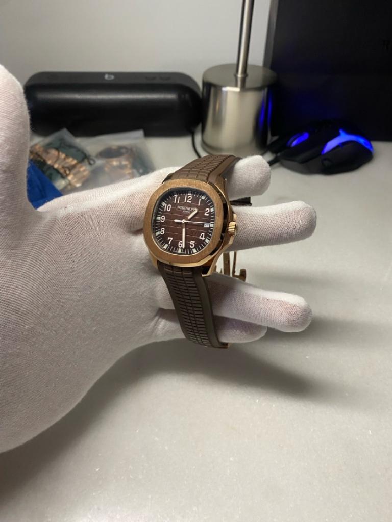 Patek Philippe aquanaut bruin, Sieraden, Tassen en Uiterlijk, Horloges | Heren, Overige merken, Overige materialen, Leer, Polshorloge