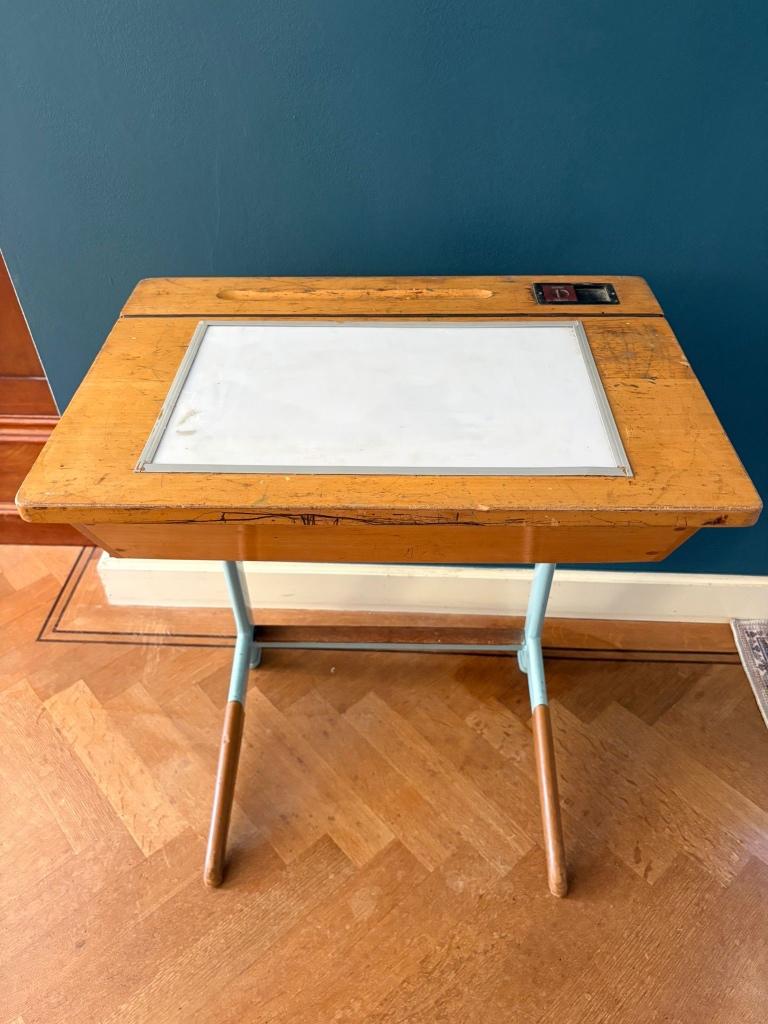 Vintage schooltafel, Ophalen, Opbergruimte, Gebruikt, 60 cm