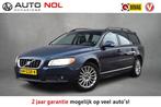 Volvo V70 2.5T Momentum | Leer | Stoelverwarming | NAP | 17", Traction-control, Blauw, 2521 cc, Handgeschakeld