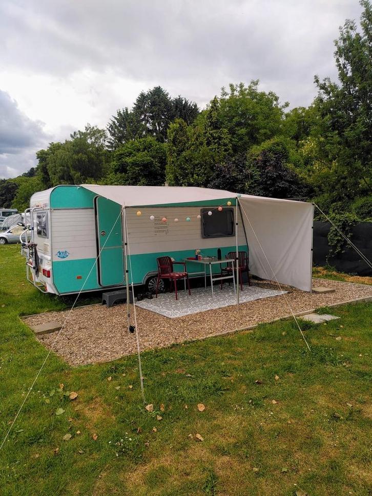 Adria Altea Caravan - Ideaal voor vakantie!, Caravans en Kamperen, Caravans, Particulier, tot en met 3, Standaardzit, Adria, Dwarsbed