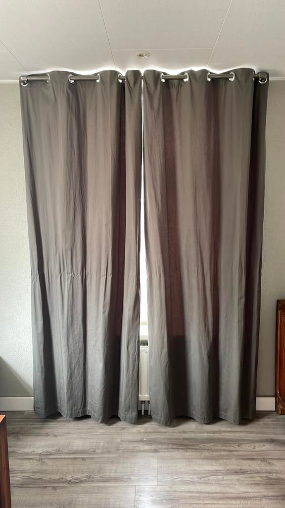 Ikea gordijnen kaki groen, Huis en Inrichting, Ophalen, Zo goed als nieuw, Groen, 200 cm of meer