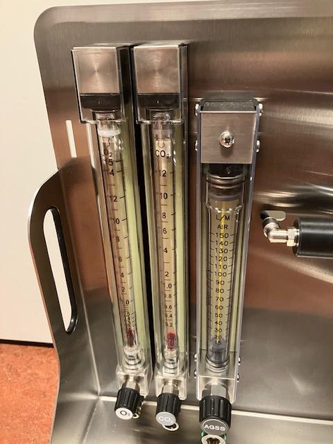 Anesthesietoestel met wandplaat veterinair isofluoraan, Niet ingevuld, Niet ingevuld, Nieuw, Ophalen of Verzenden