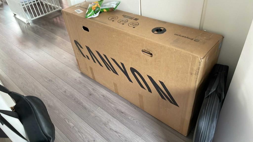 Doos van Enduro fiets – Canyon Spectral 29”, Ophalen, Gebruikt