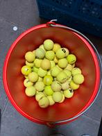 100 gele golfballen, Sport en Fitness, Golf, Overige merken, Gebruikt, Bal(len), 6603EB