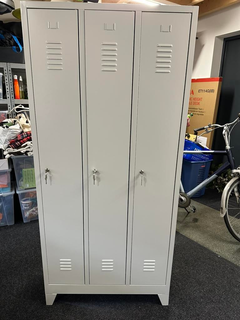 Stalen lockerkast, Huis en Inrichting, Kasten | Lockerkasten, Ophalen, Zo goed als nieuw, Industrieel