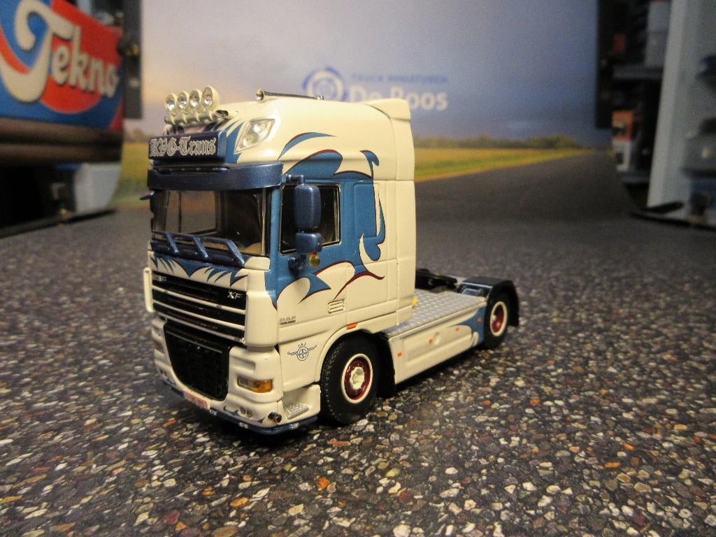 WSI DAF XF 105 KVG, Ophalen of Verzenden, Zo goed als nieuw, Bus of Vrachtwagen, Wsi