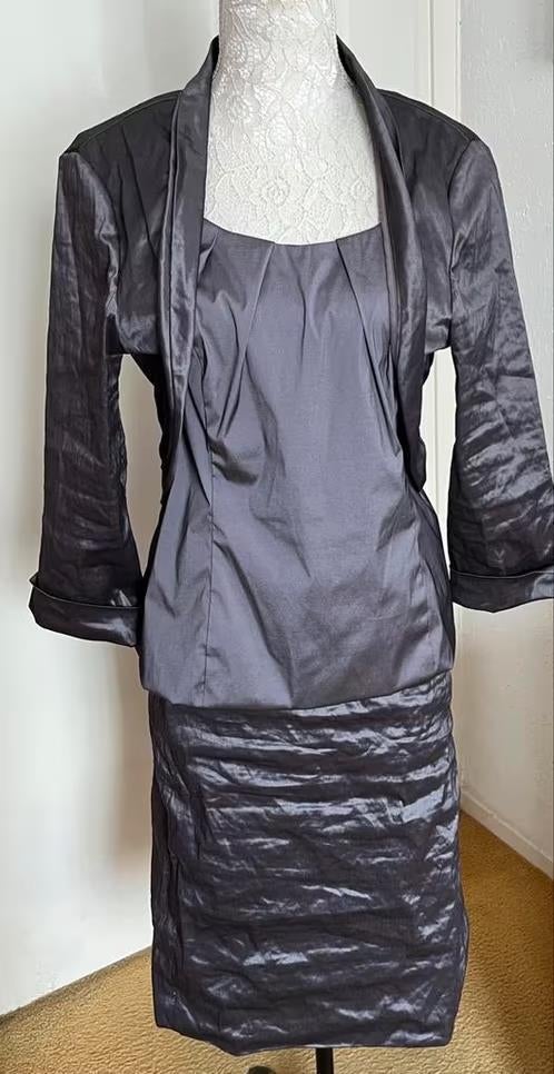 Vera Mont rok/top/jasje maat 46/48[Dm]