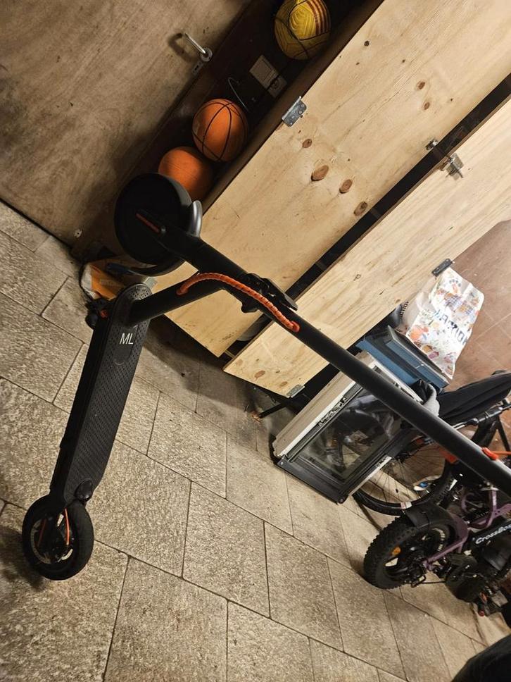 Step, Fietsen en Brommers, Steps, Gebruikt, Elektrische step (E-scooter), Ophalen of Verzenden
