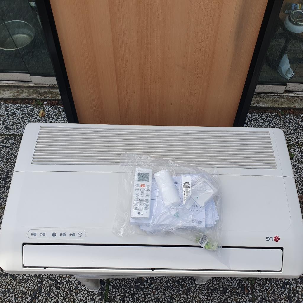 Lg airco consolemodel, Witgoed en Apparatuur, Airco's, Ophalen, Koelen en Ontvochtigen, Tafel- of Grondventilator, Timer