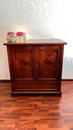 Noten Houten Kast met Lade - Klassiek Design, Ophalen, Gebruikt