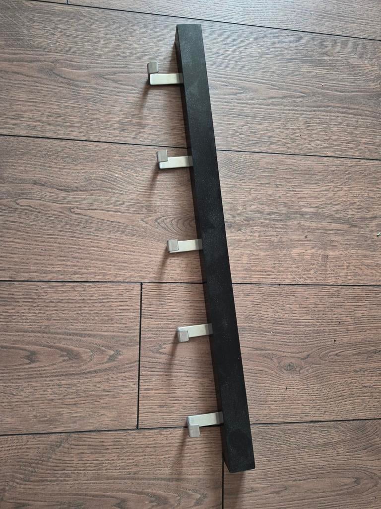 Zwarte wandkapstok 60cm met 6 haken, Ophalen of Verzenden, Zo goed als nieuw, Hout, Wandkapstok