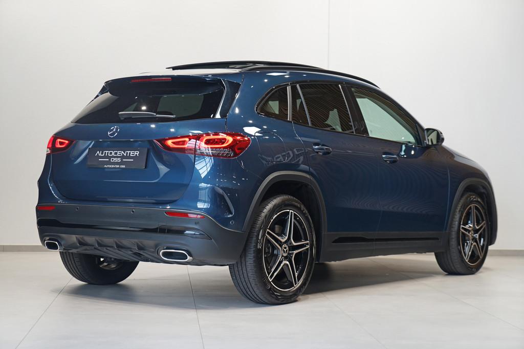 Mercedes-Benz GLA 250 e AMG  PANO  DISTRONIC  360 C, 12 maanden, Zwart, Blauw, Bedrijf