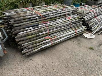 Boompalen beschikbaar voor biedingen