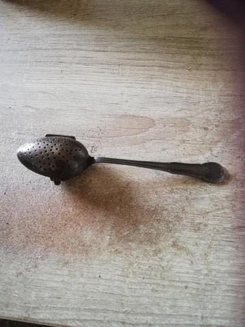 Vintage theelepeltje  beschikbaar voor biedingen