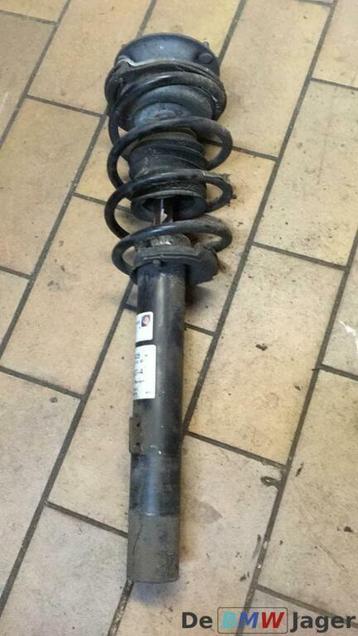 Veerpoot LV M onderstel BMW 3 serie E91 E93 311 405 veer: D4 beschikbaar voor biedingen