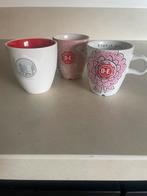 Douwe egberts mokken/Amsterdam blond., Blond Amsterdam, Ophalen of Verzenden, Zo goed als nieuw, Kop(pen) en/of Schotel(s)