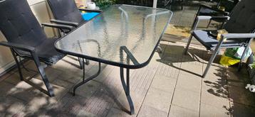 Tuintafel met glas en aluminium  beschikbaar voor biedingen