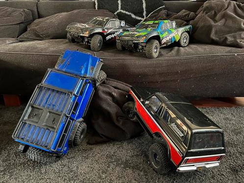 3 Radiobestuurbare autos, 2 slashes en 1 offroad/trail autos, Hobby en Vrije tijd, Modelbouw | Radiografisch | Auto's, Gebruikt
