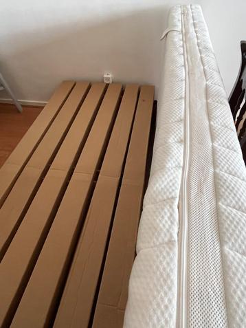 Gratis kartonnen bedbodem