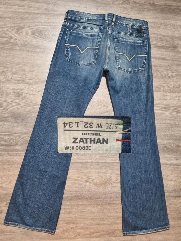 Diesel ZATHAN W32 L34 | 32x34 - BOOTCUT - #D2092, Kleding | Heren, Spijkerbroeken en Jeans, Zo goed als nieuw, W32 (confectie 46) of kleiner