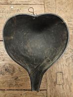 Fraai bewerkte kalebas uit Kenia, Antiek en Kunst, Kunst | Niet-Westerse kunst, Ophalen of Verzenden