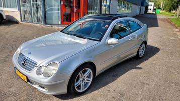 Mercedes-Benz C-Klasse 1.8 C180 Kompr Sportcoupe 2003 Grijs beschikbaar voor biedingen