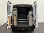 Renault Master 135pk L1H1 Navigatie Cruise control Trekhaak, Auto's, Voorwielaandrijving, Gebruikt, 4 cilinders, Renault