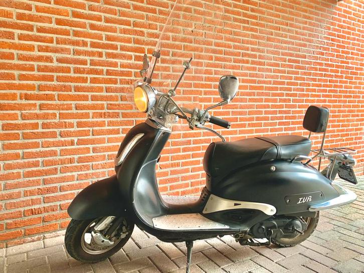 IVA Scooter - Goed Onderhouden, Fietsen en Brommers, Scooters | Yamaha, Gebruikt, Overige modellen, Maximaal 25 km/u, Benzine