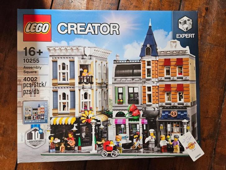 Lego 10255 - Assembly Square - Modular Buildings ( NIEUW ), Kinderen en Baby's, Speelgoed | Duplo en Lego, Nieuw, Lego, Complete set